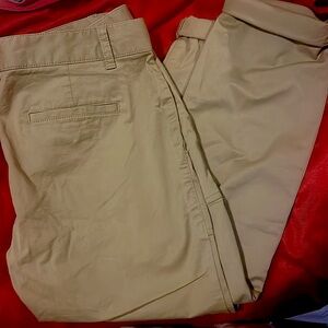 Gap Khaki Girlfriend Like New